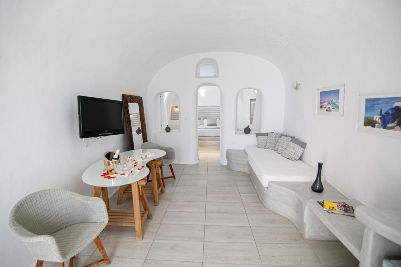 Vogue Suites Oía Buitenkant foto