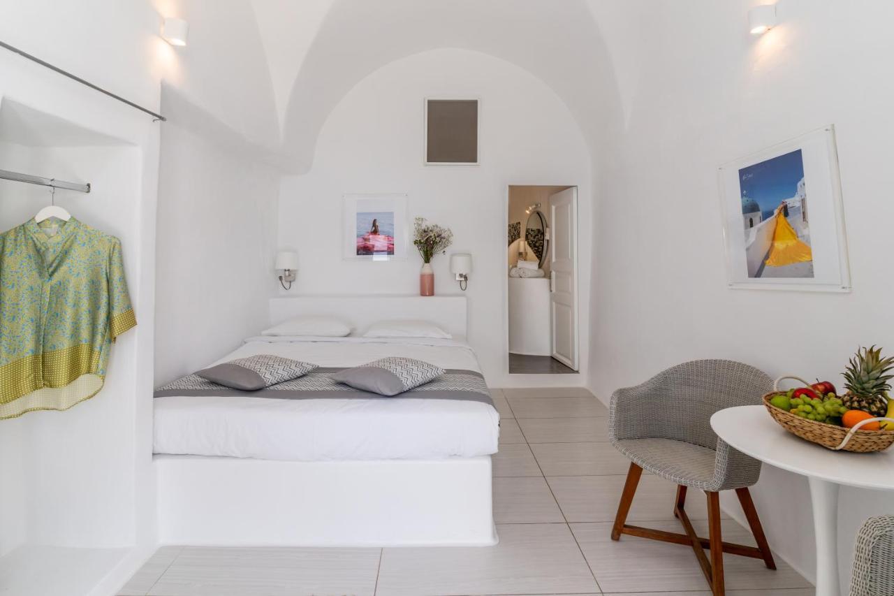 Vogue Suites Oía Buitenkant foto